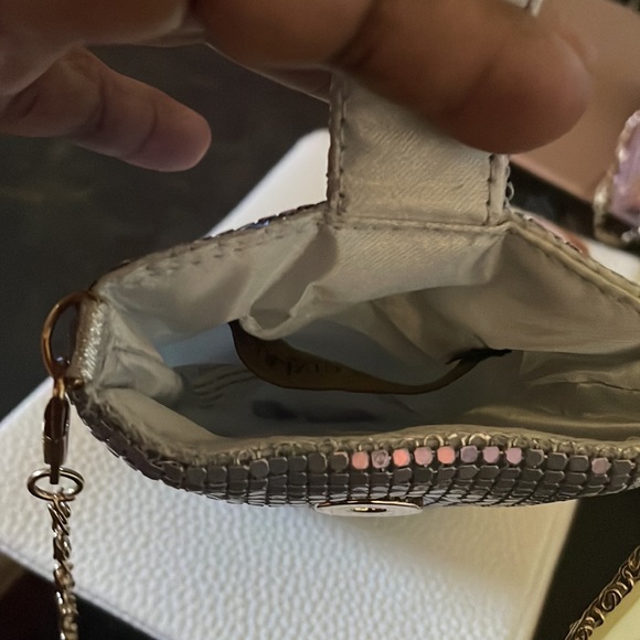 Very Wide Clutch Bag! Great for After 5 - Picture 4 of 4